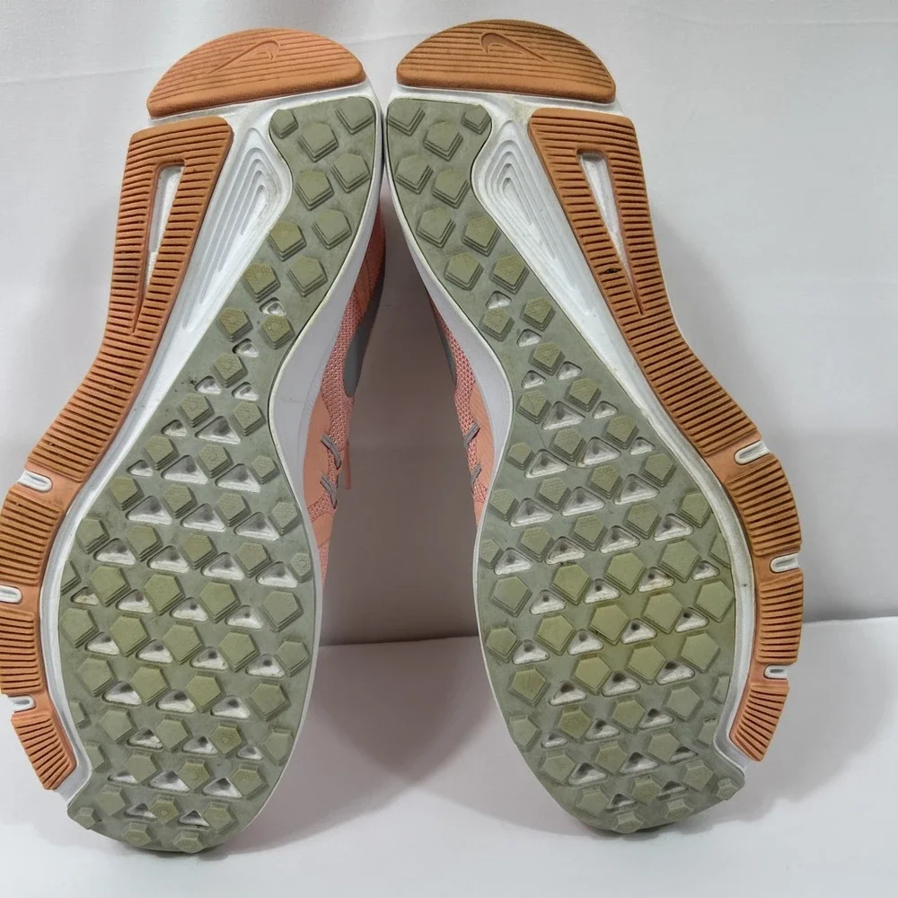 Nike Run Swift Women's Running Shoes Bleach Coral Pink 909006-601 Size 9